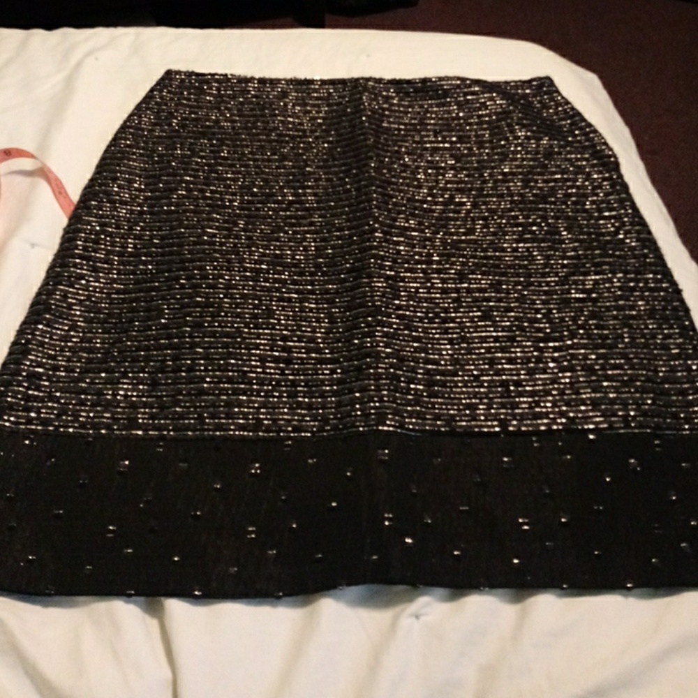 ALFANI Black SKIRT W/SILVER STRIPES